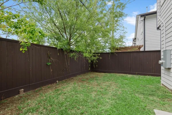 $1,650 | 2202 Lynnfield Street, Unit B, Houston, TX 77093