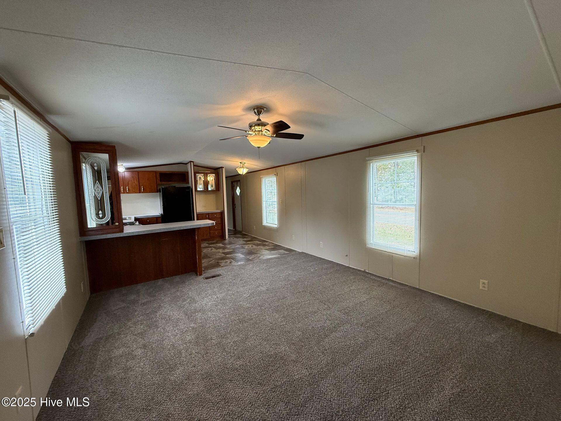 113 Barbour Road, Unit 1 Hubert, NC 28539 - Photo 4 of 11 overall