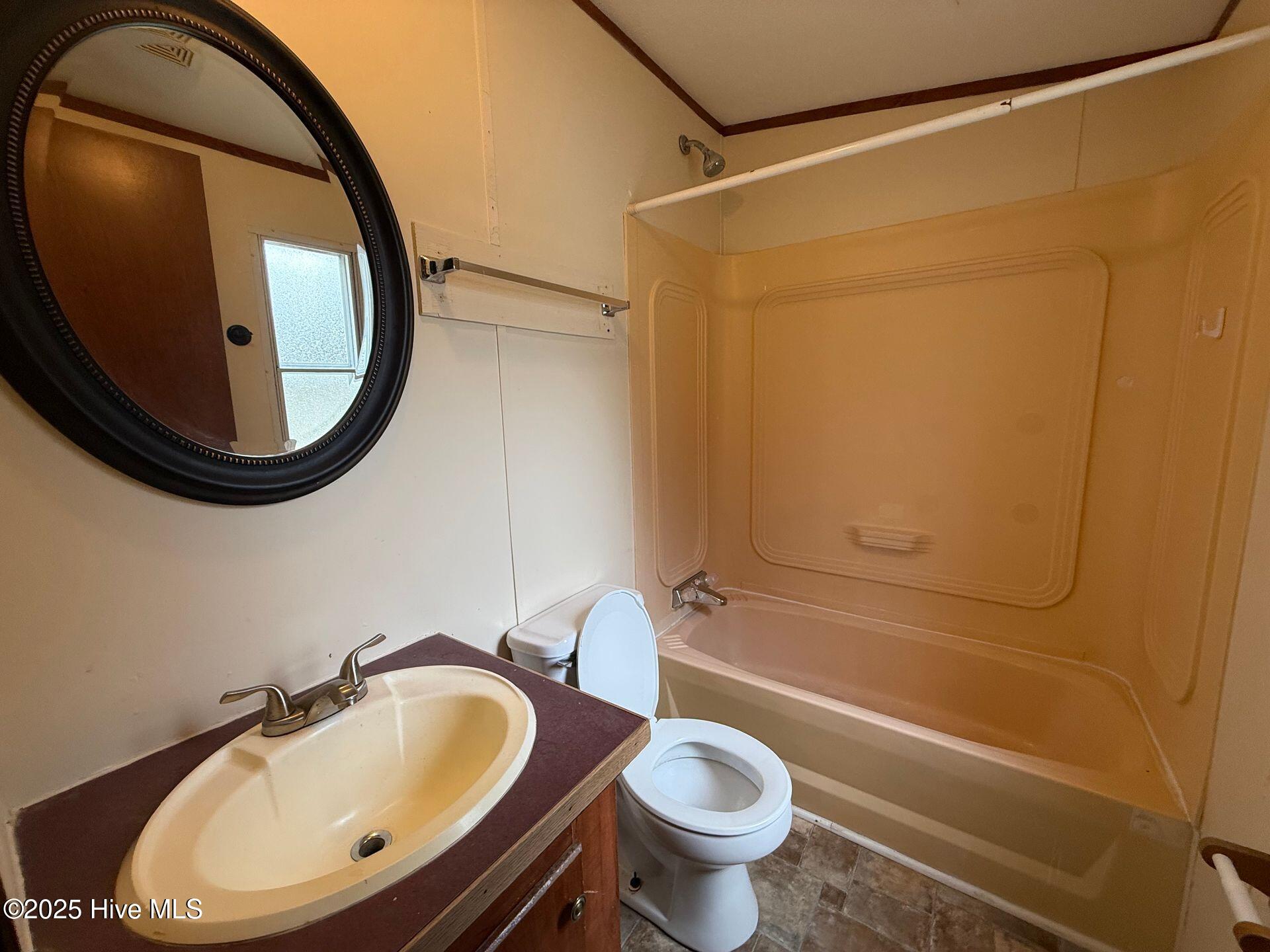 113 Barbour Road, Unit 1 Hubert, NC 28539 - Photo 7 of 11 full bathroom