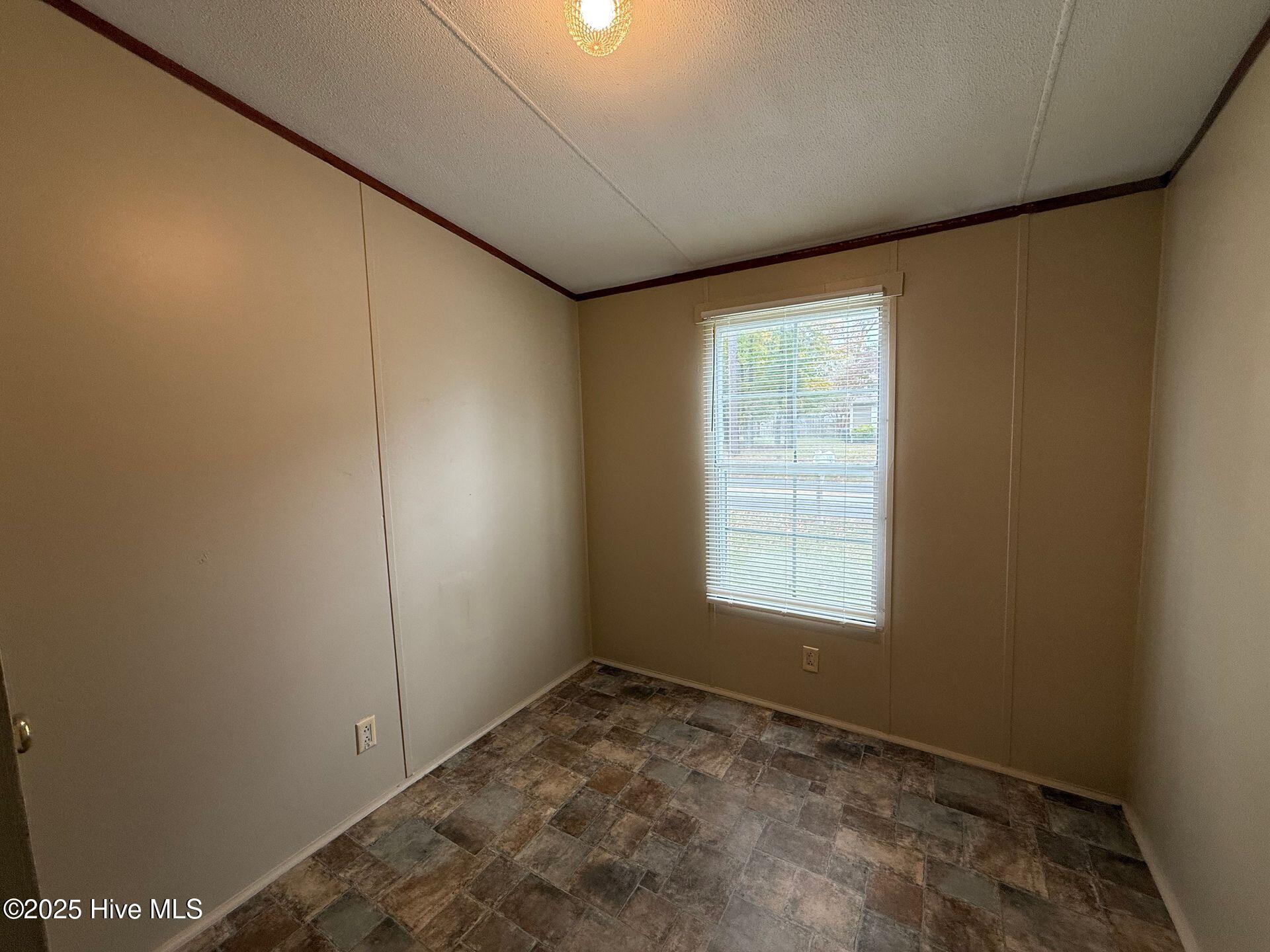 113 Barbour Road, Unit 1 Hubert, NC 28539 - Photo 9 of 11 bedroom 1