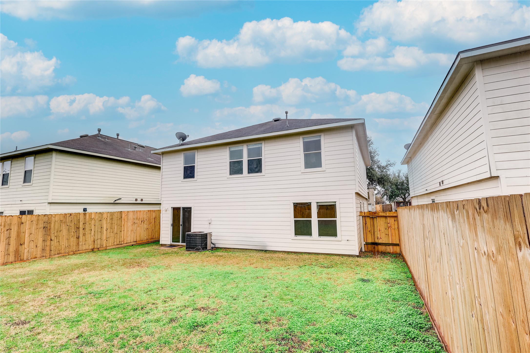 20806 Baronsledge Lane Katy, TX 77449 - Photo 20 of 23 a front view of a house with a yard