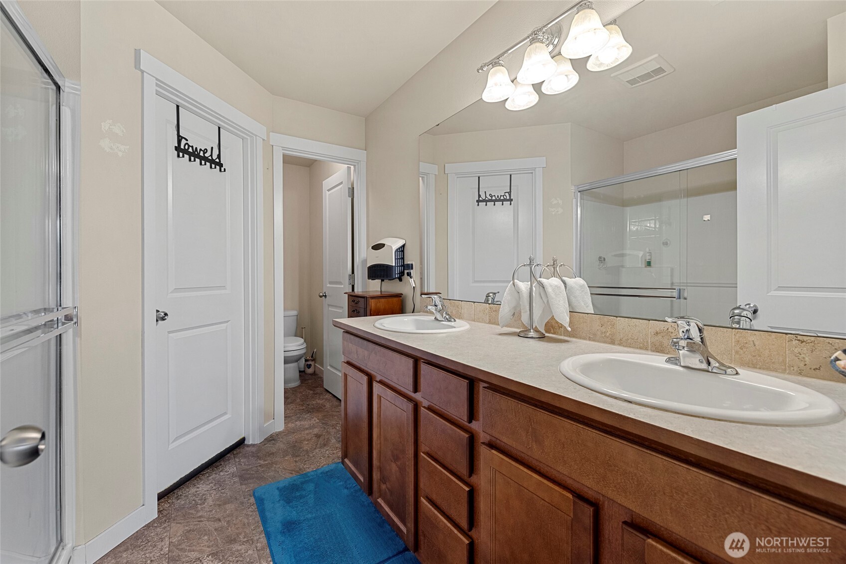 1712 Hillcrest Loop Mount Vernon, WA 98274 - Photo 22 of 34