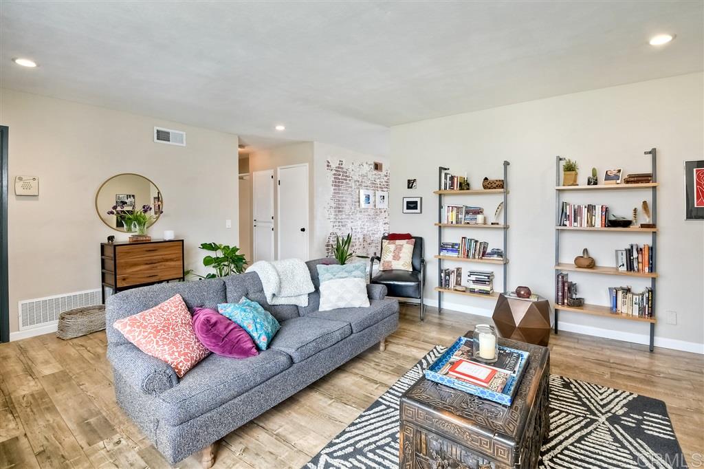 3675 Forest Road Oceanside, CA 92058 - Photo 9 of 25