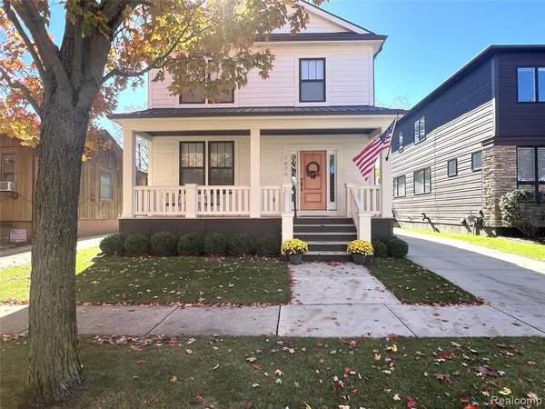 $998,500 | 1476 Humphrey Avenue, Birmingham, MI 48009