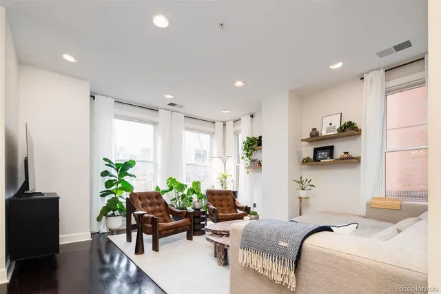 $599,000 | 1631 Emerson Street, Unit 217, Denver, CO 80218