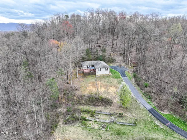 $360,000 | 144 Kelsey Peterson Road, Jonesborough, TN 37659