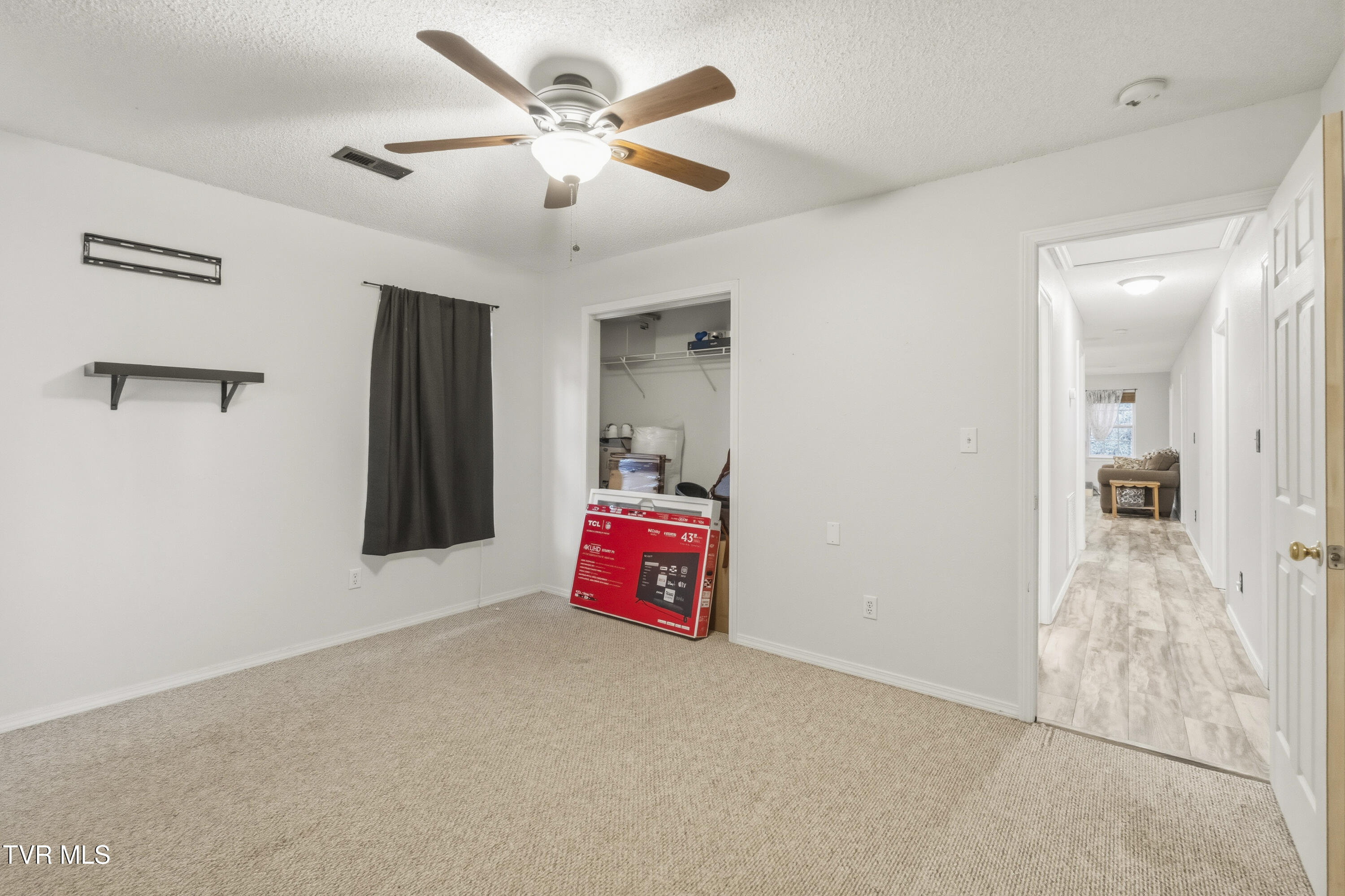 144 Kelsey Peterson Road Jonesborough, TN 37659 - Photo 28 of 41 Bedroom 3