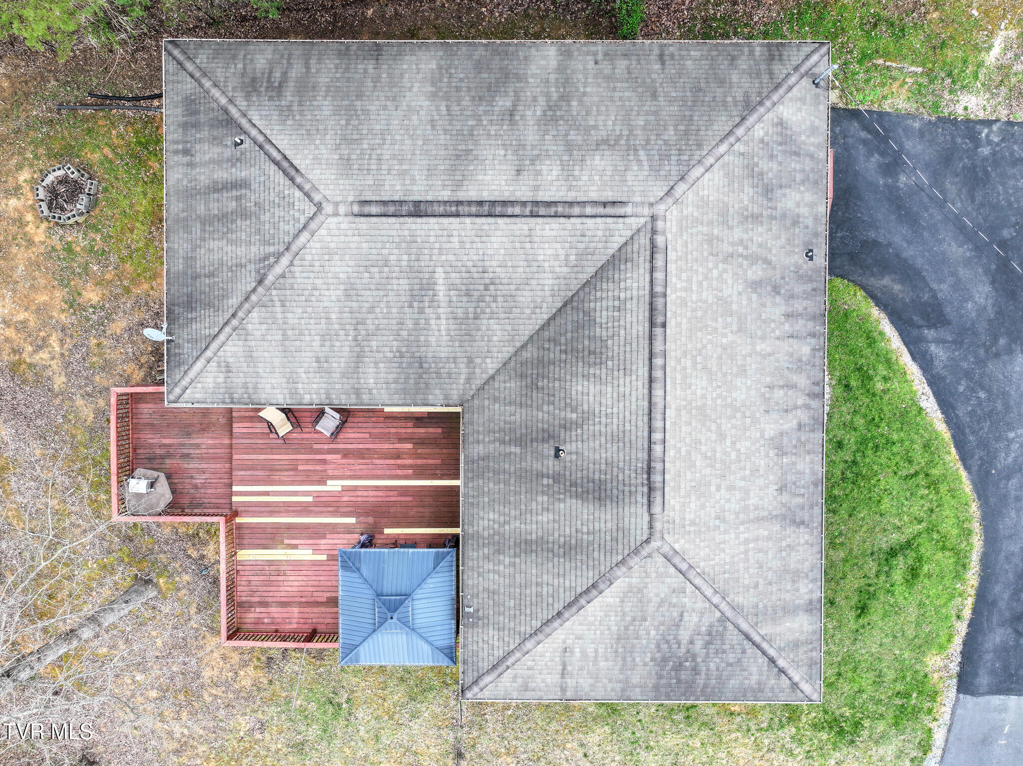 144 Kelsey Peterson Road Jonesborough, TN 37659 - Photo 40 of 41 DJI_20260315173652_0103_D