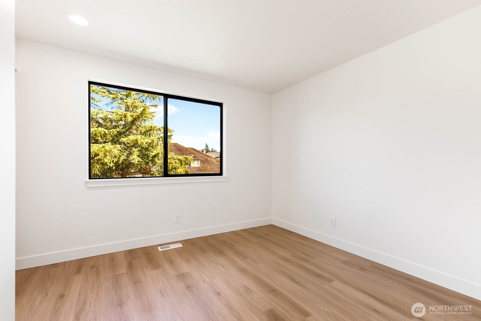 18453 135th Place Southeast Renton, WA 98058 - Photo 33 of 40 Gallery Image 33