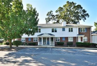 9170 Eager Road St. Louis, MO 63144 - Photo 1 of 45 Gallery Image 1