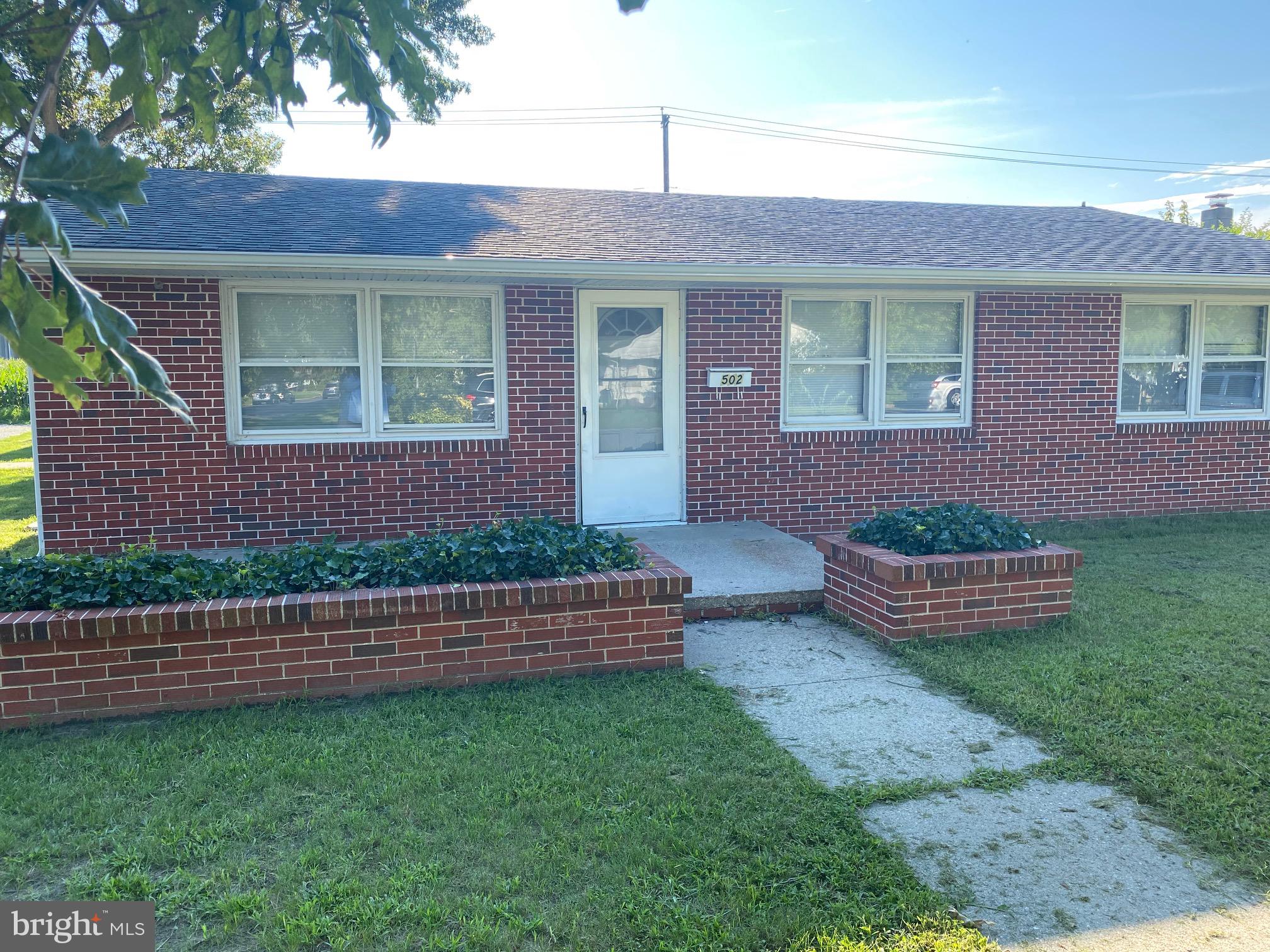 502 Oak Road Seaford, DE 19973 - Photo 1 of 5 Gallery Image 1