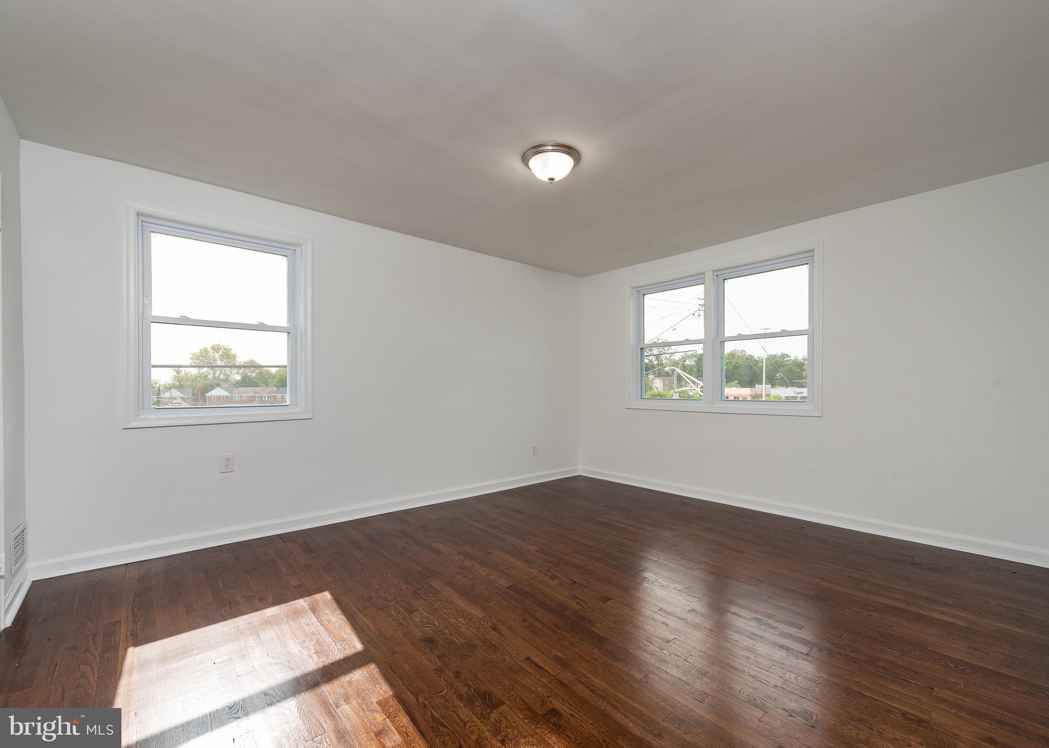 901 Coleridge Road Baltimore, MD 21229 - Photo 11 of 16 Bedroom 2