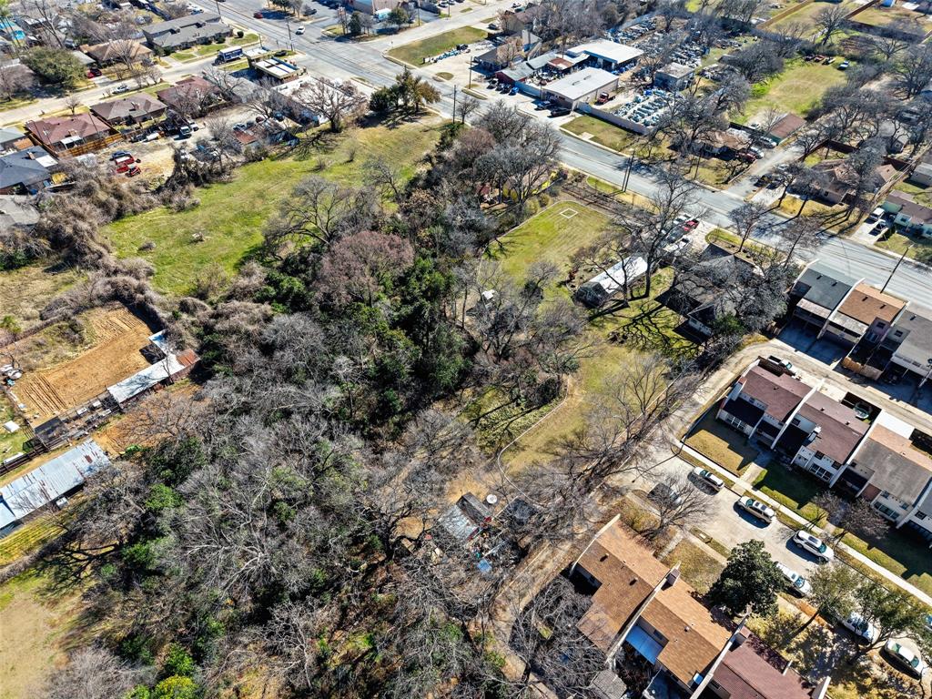 805 East Shady Grove Road Irving, TX 75060 - Photo 32 of 36 Aerial view of residential area
