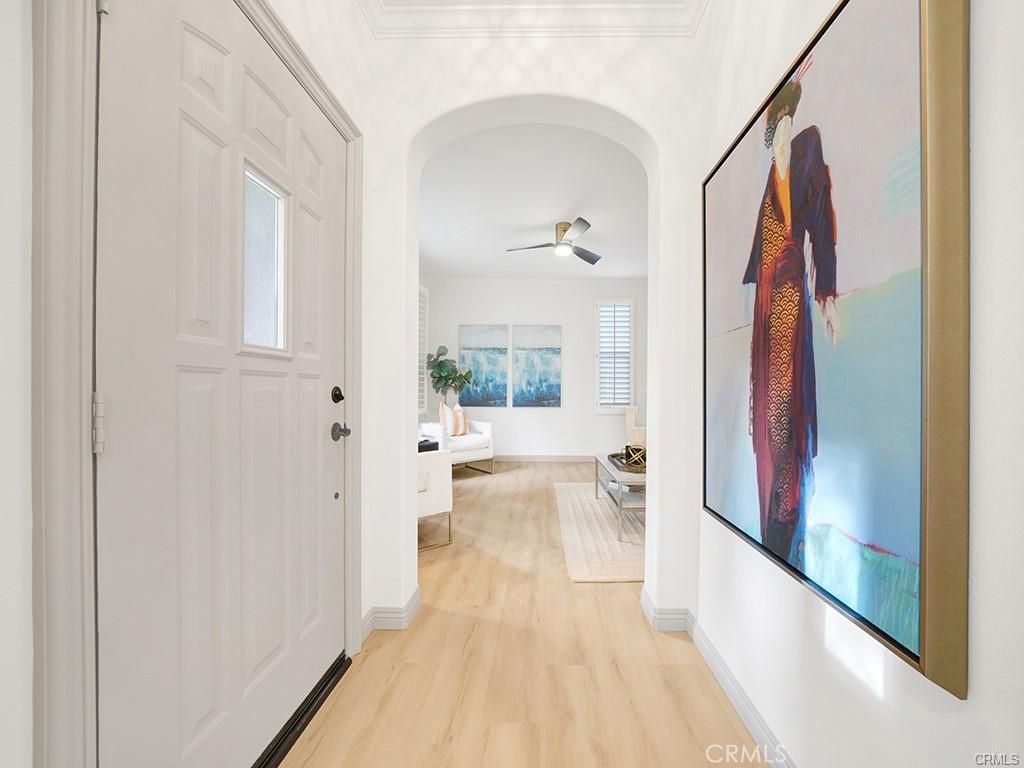 79 Modesto, Unit 96 Irvine, CA 92602 - Photo 16 of 35 Hallway to Foyer