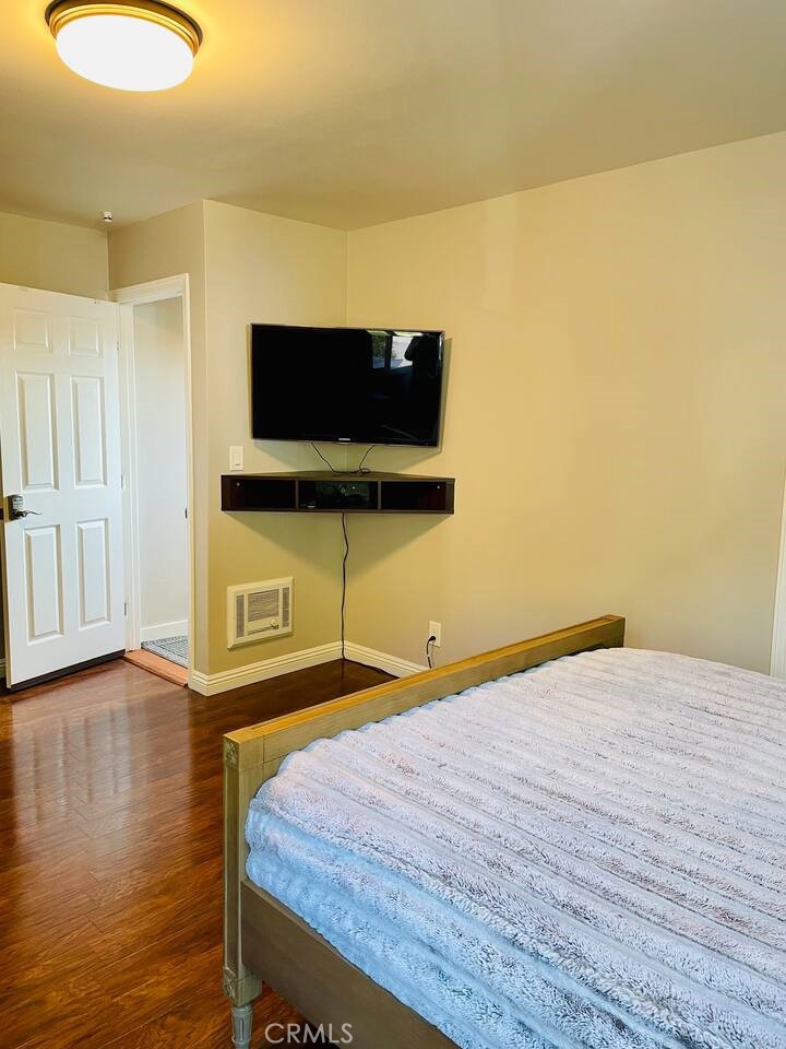 924 Sheffield Street Cambria, CA 93428 - Photo 13 of 21 upstairs studio furnished