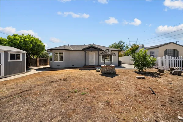 $999,999 | 10053 Stonehurst Avenue, Sun Valley, CA 91352