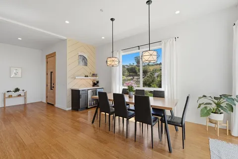 $1,698,747 | 4407 Ramona Drive, Fallbrook, CA 92028
