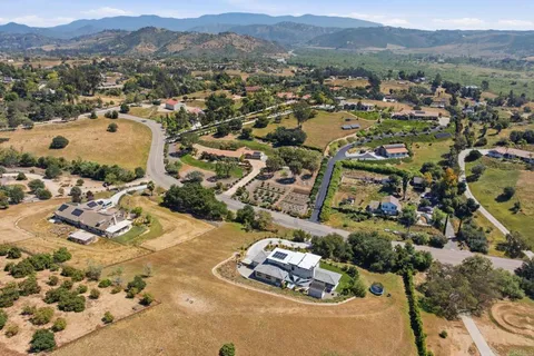 $1,748,747 | 4407 Ramona Drive, Fallbrook, CA 92028