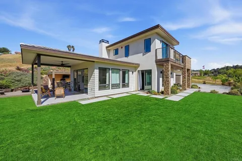 $1,748,747 | 4407 Ramona Drive, Fallbrook, CA 92028