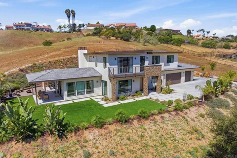 $1,748,747 | 4407 Ramona Drive, Fallbrook, CA 92028