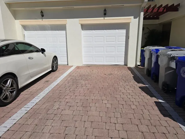 a view of a entryway