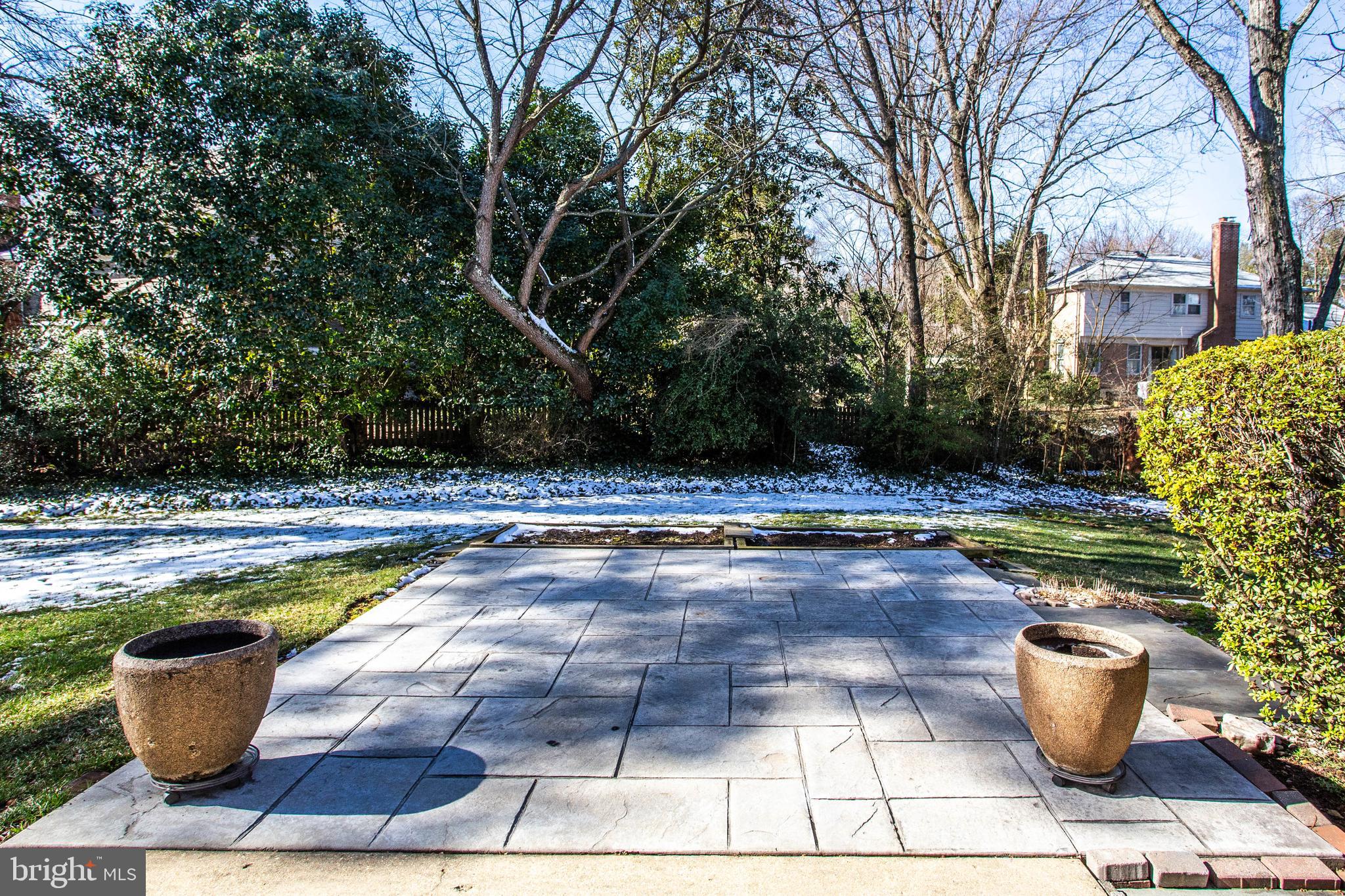 9901 Vale Road Vienna, VA 22181 - Photo 23 of 49 Gallery Image 23