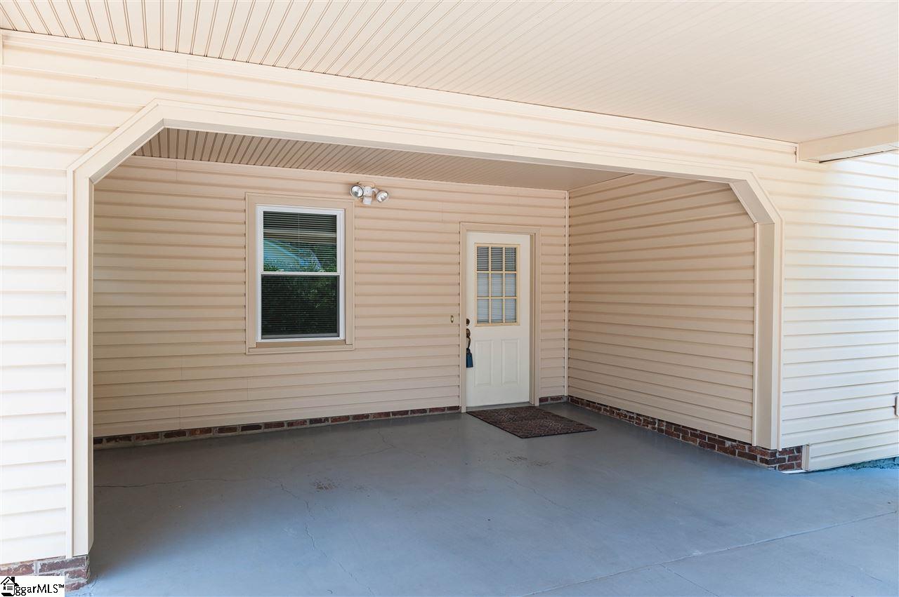621 State Rd S-42-4257 Mayo, SC 29323 - Photo 4 of 23 Gallery Image 4