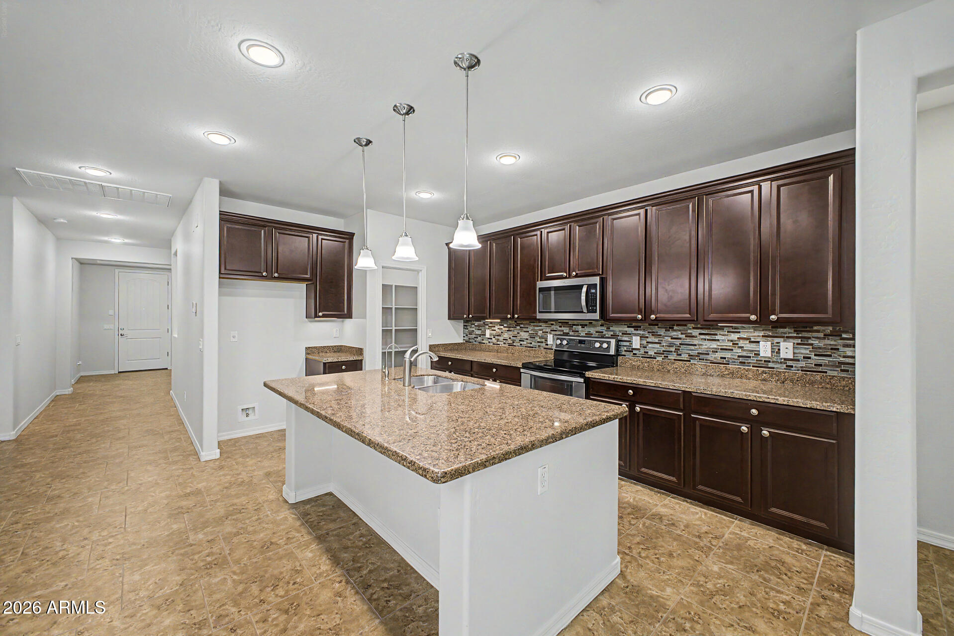1447 East Warbler Road Gilbert, AZ 85297 - Photo 14 of 41 14-Warbler