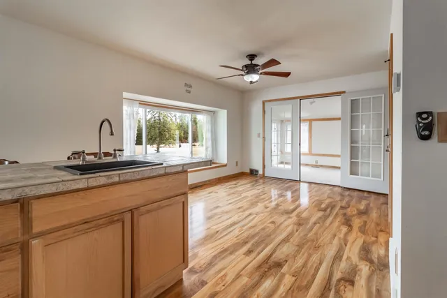 $381,000 | N10368 Queens Way, Necedah, WI 54646