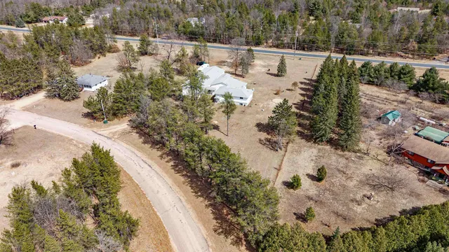 $381,000 | N10368 Queens Way, Necedah, WI 54646