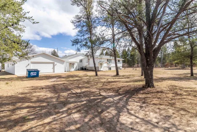 $381,500 | N10368 Queens Way, Necedah, WI 54646