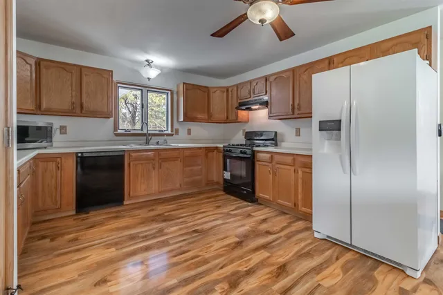 $381,000 | N10368 Queens Way, Necedah, WI 54646