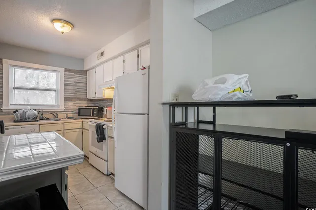 $174,900 | 601 38th Avenue North, Unit E2, Myrtle Beach, SC 29577
