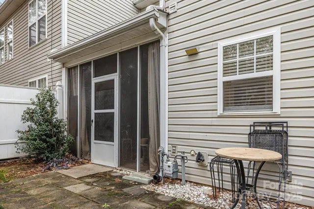 $330,000 | 16677 Commons Creek Drive, Charlotte, NC 28277