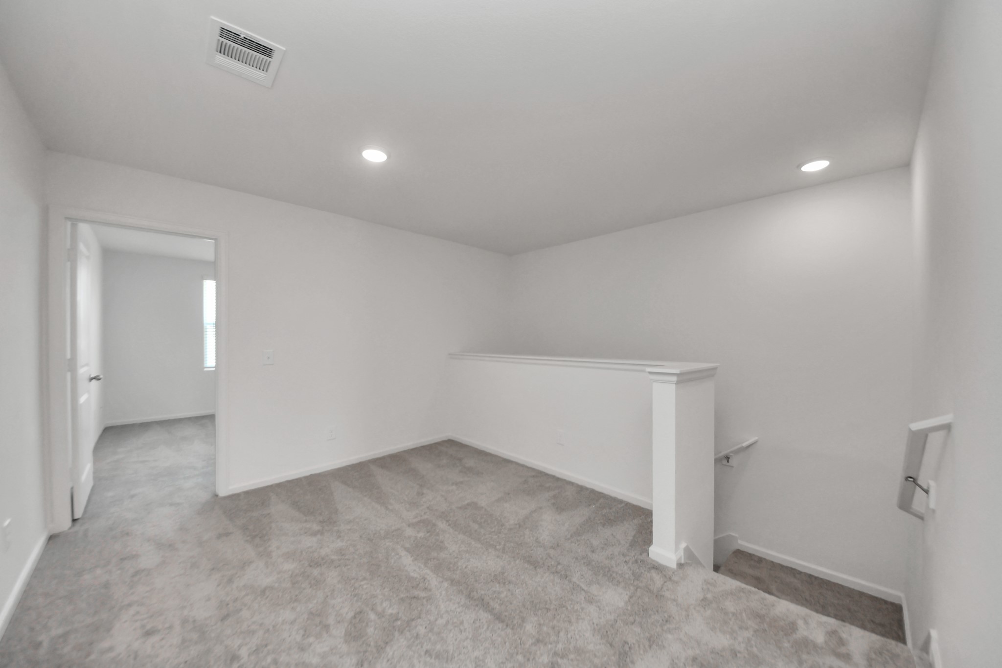 10315 Malta Trce Drive, Unit B Rosharon, TX 77583 - Photo 30 of 49 a view of an empty room