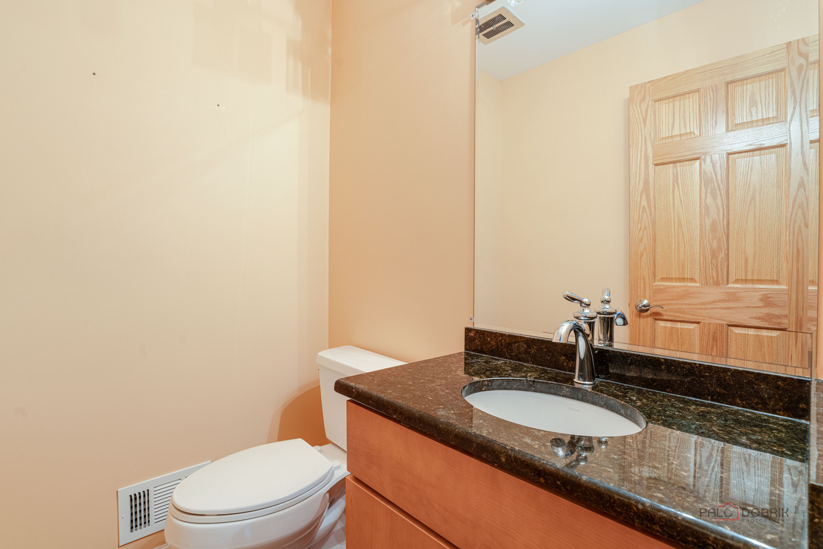 255 Lee Road Northbrook, IL 60062 - Photo 17 of 50