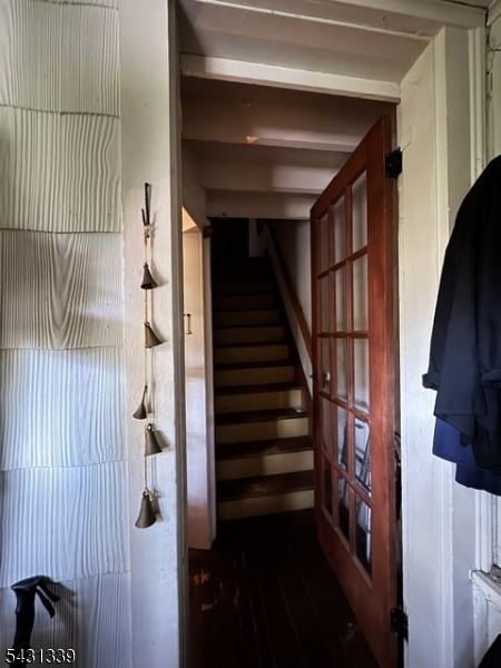 7 Talbot Street Montclair, NJ 07042 - Photo 4 of 26