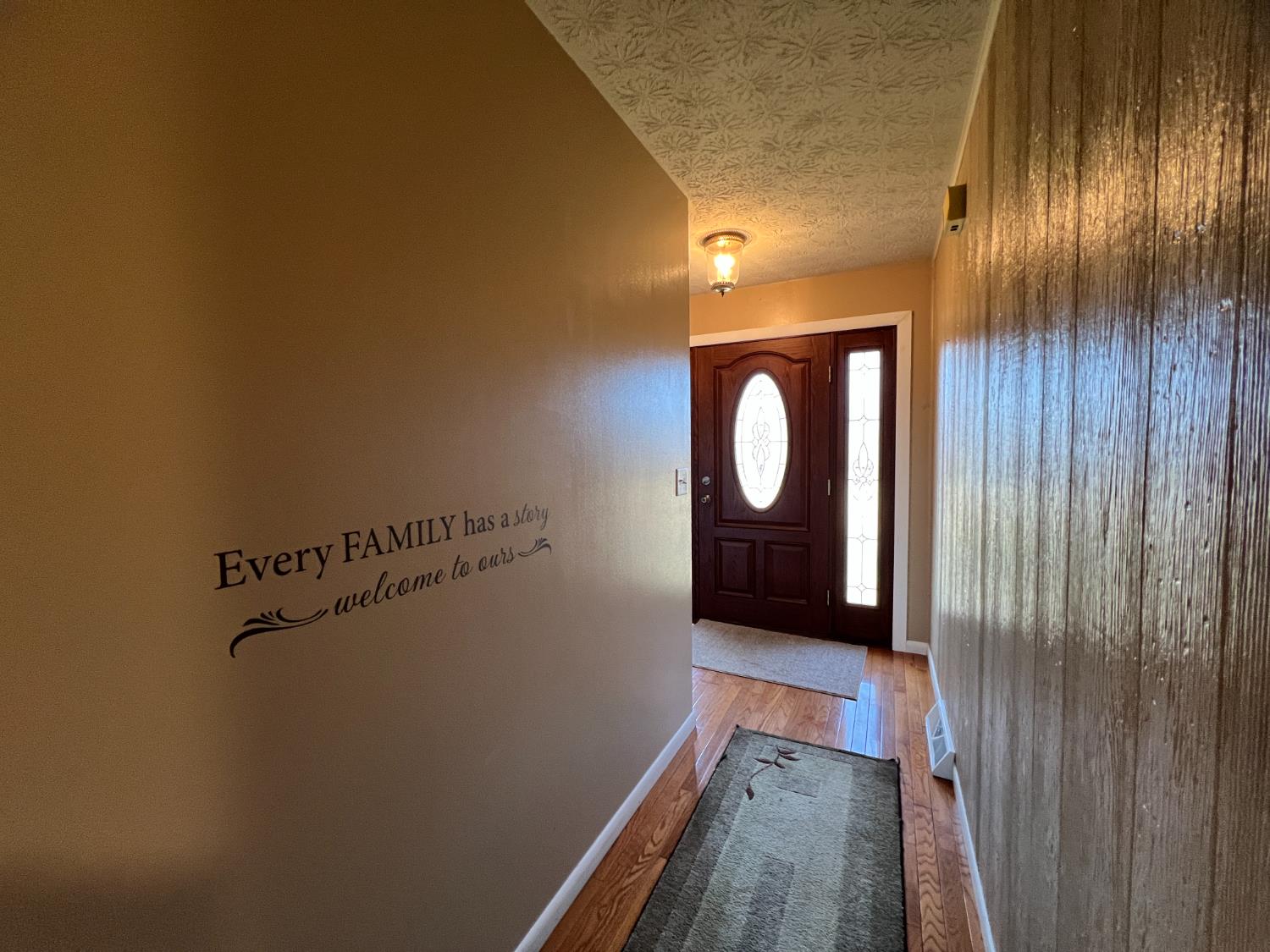 21090 Georgetown Road Lawrenceburg, IN 47025 - Photo 13 of 31