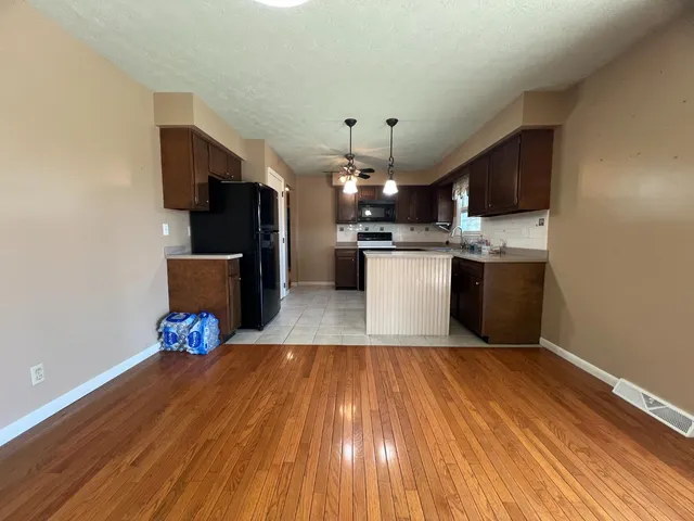 $349,900 | 21090 Georgetown Road, Lawrenceburg, IN 47025