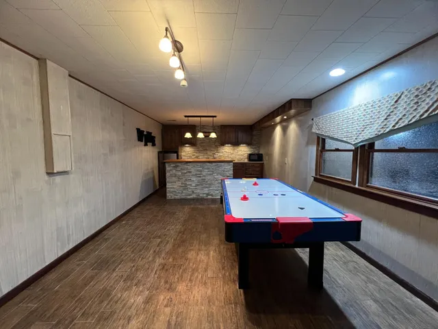 $349,900 | 21090 Georgetown Road, Lawrenceburg, IN 47025