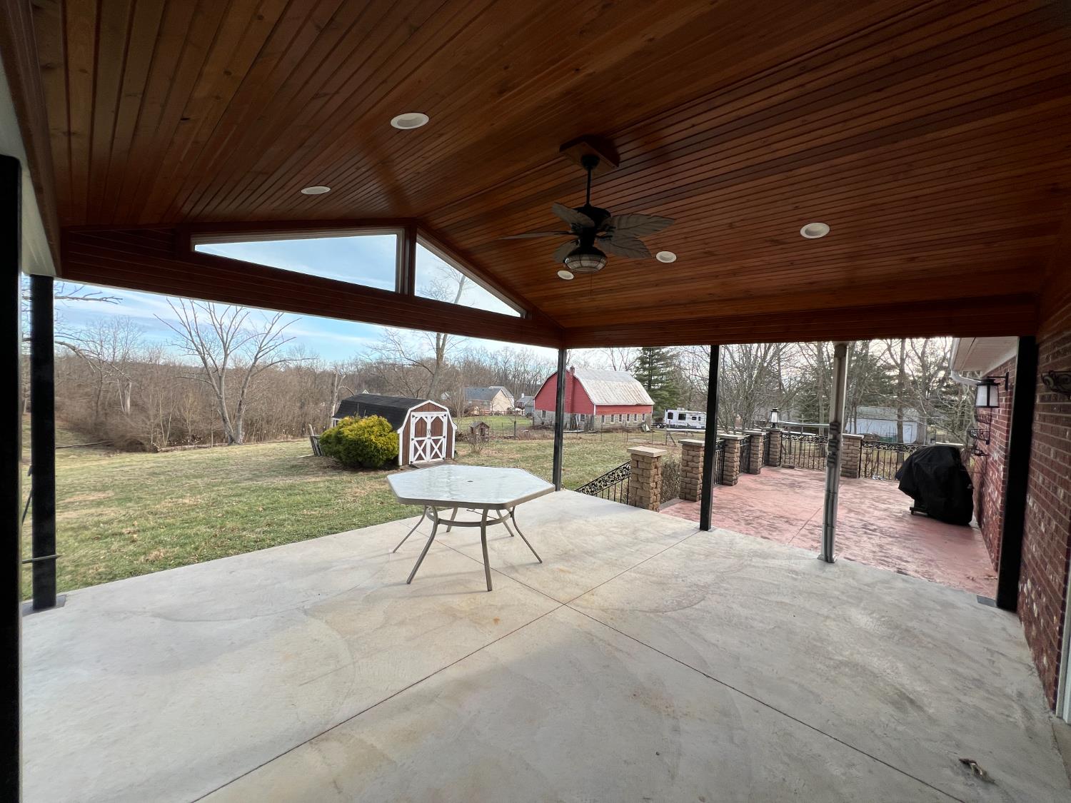 21090 Georgetown Road Lawrenceburg, IN 47025 - Photo 7 of 31