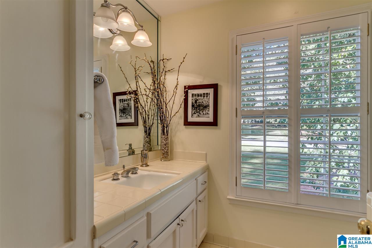 4628 Pine Mountain Road Birmingham, AL 35213 - Photo 39 of 49