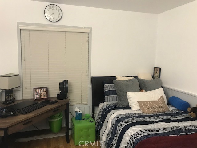 29095 Madrid Road Laguna Niguel, CA 92677 - Photo 18 of 36 a bed sitting in a bedroom next to a window