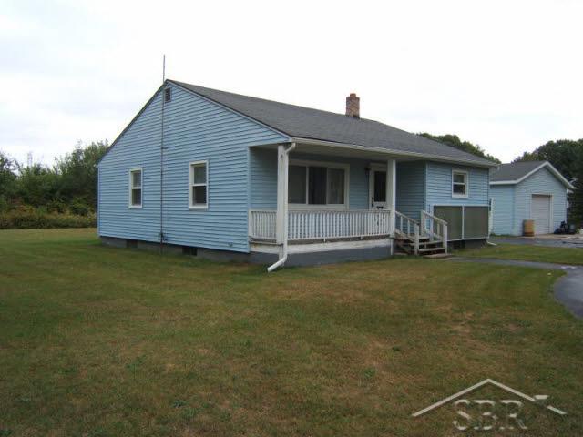 20089363-1.JPG