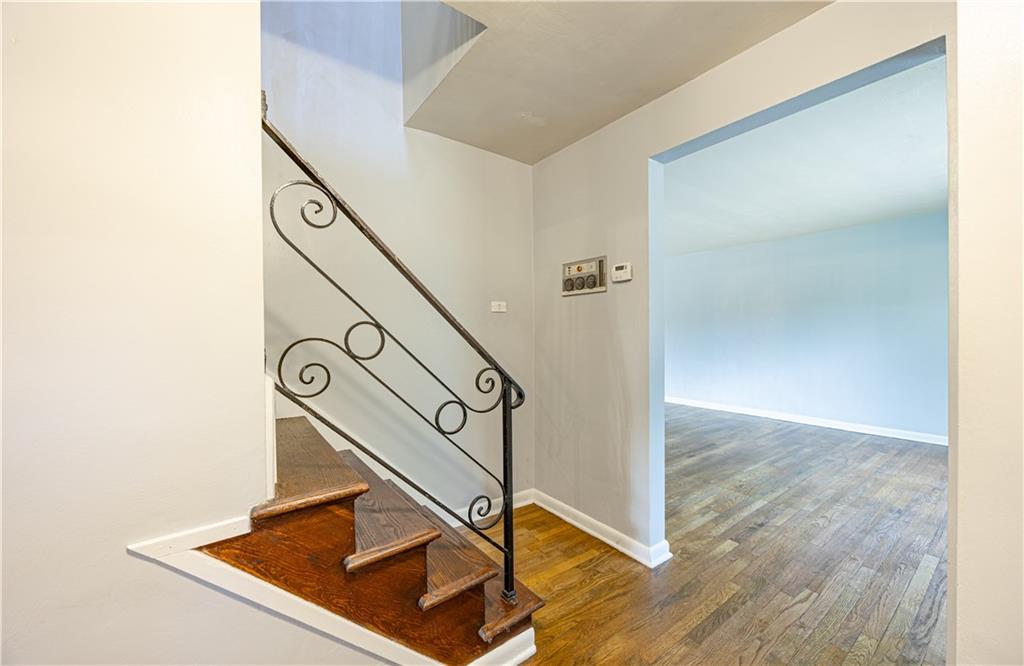118 Washington Road Pittsburgh, PA 15221 - Photo 3 of 29