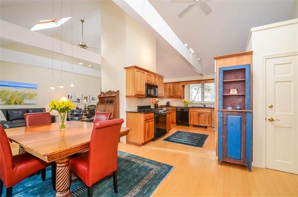 63 Bay Road Duxbury, MA 02332 - Photo 13 of 22 Gallery Image 13