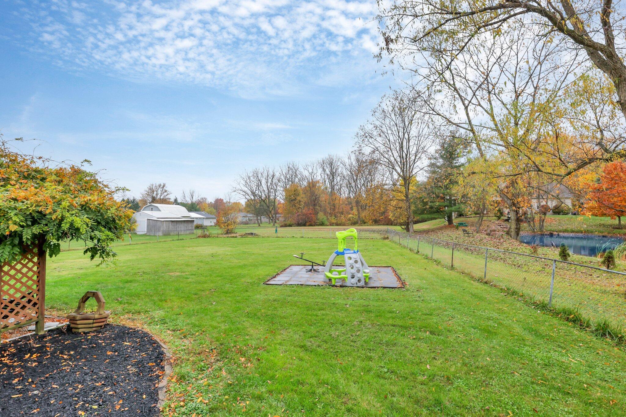 4708 Watkins Road Southwest Pataskala, OH 43062 - Photo 54 of 68 Huge Backyard