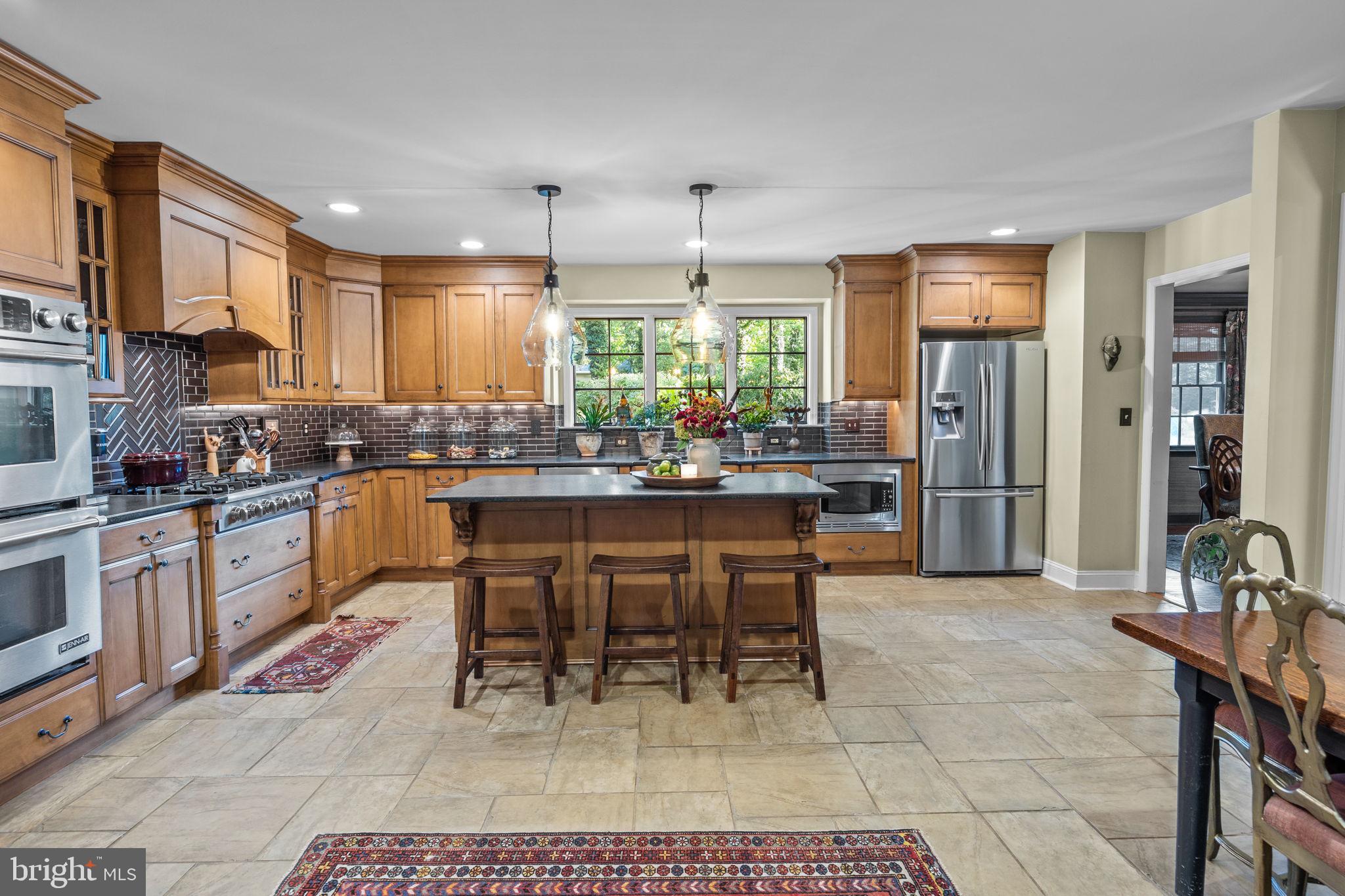 1108 Evergreen Road Yardley, PA 19067 - Photo 11 of 46 Gallery Image 11
