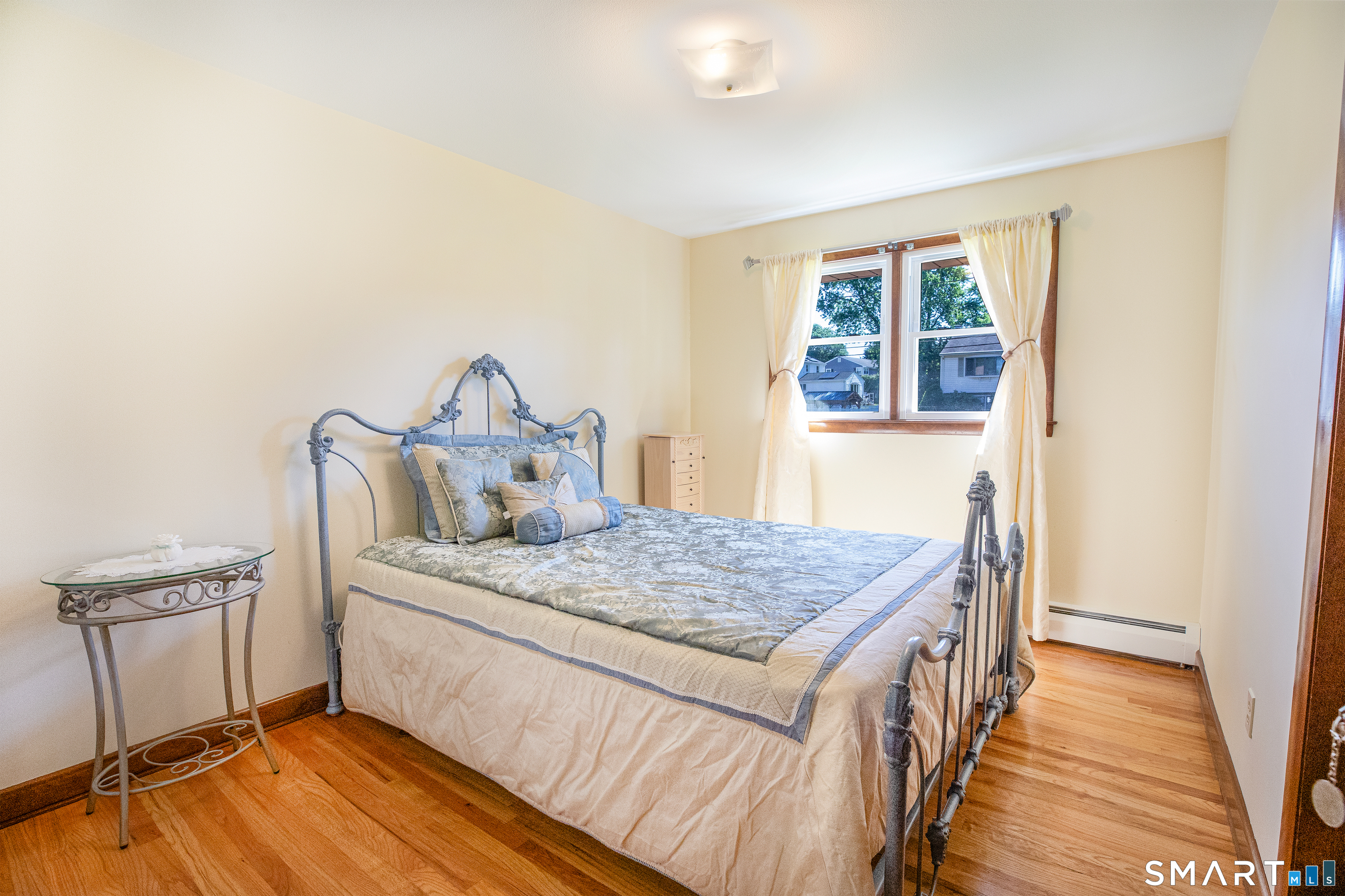 17 School House Road Newington, CT 06111 - Photo 12 of 25