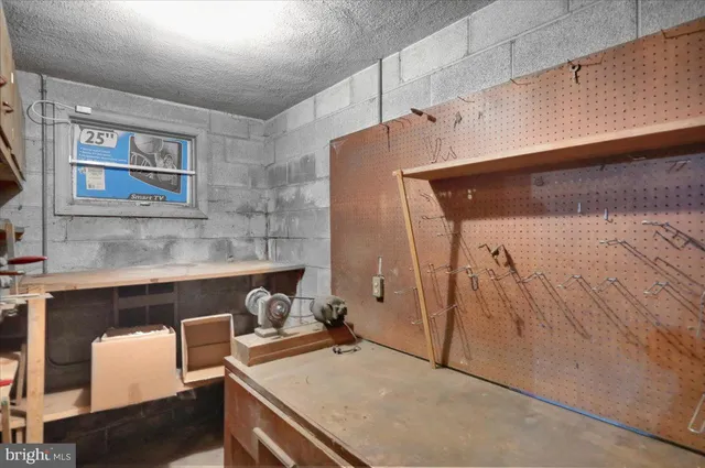 $339,000 | 30 North Bausman Drive, Lancaster, PA 17603